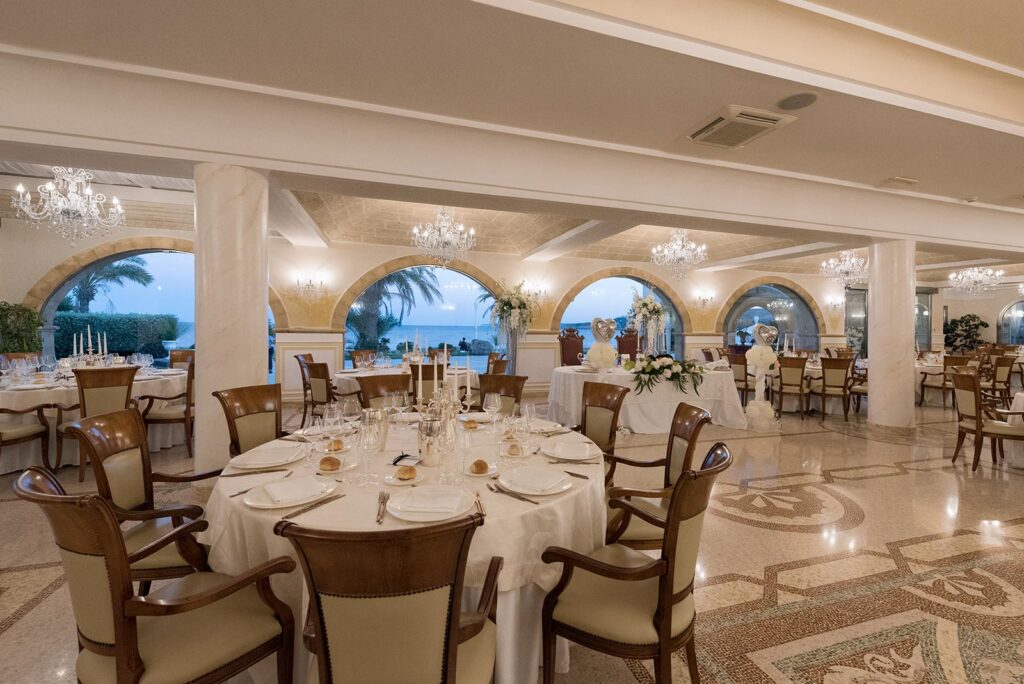 sala-ricevimenti-augustus-resort