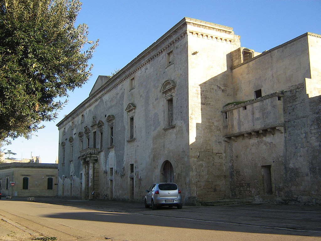 castello melpignano grecia salentina