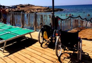 Dinamiko Beach spiaggia persone disabili