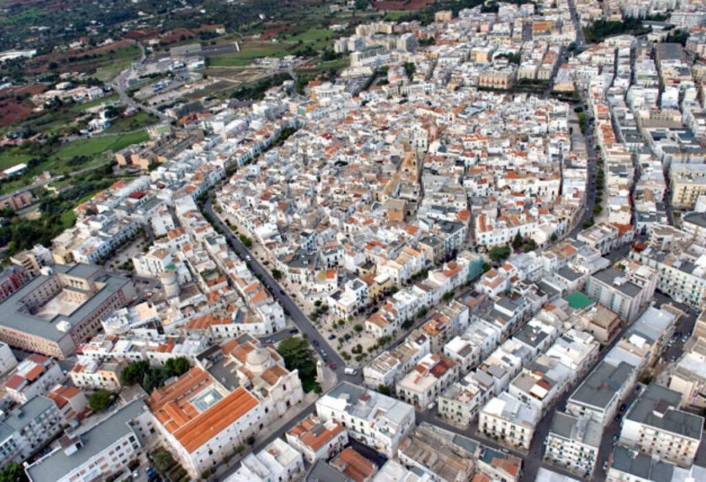 Noci borgo Puglia