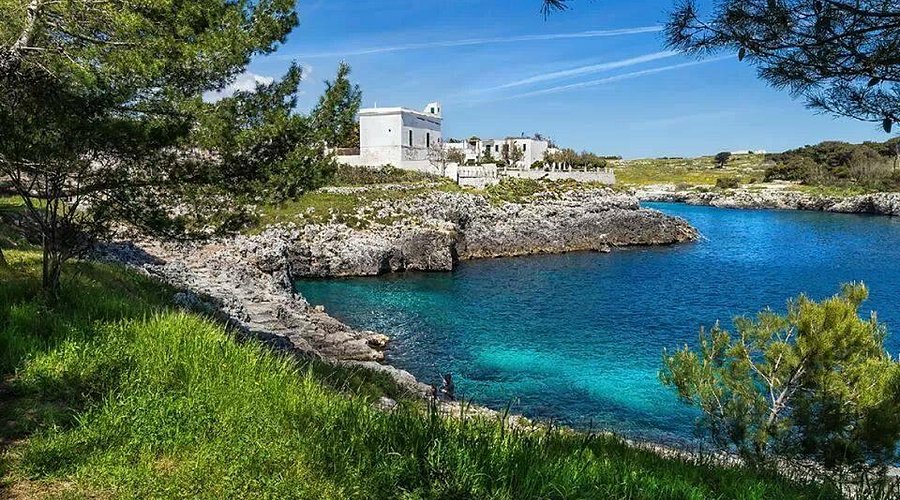 Porto Badisco: l’insenatura che incantò Enea