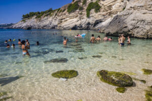 Base fissa a Santa Cesarea Terme: cinque gite in giornata entro un’ora d’auto